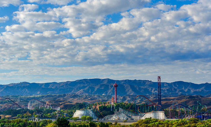 Divertimento in California: il Six Flags Magic Mountain Forexchange