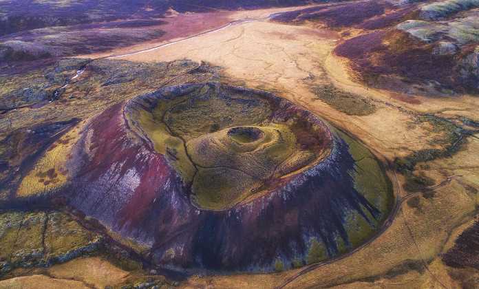Entrare in una camera magmatica: l’esperienza unica del tour vulcano Thrihnukagigur in Islanda Forexchange