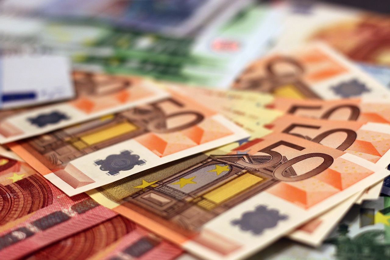 Dove cambiare valuta straniera in Euro in Italia una volta tornati dalle vacanze?