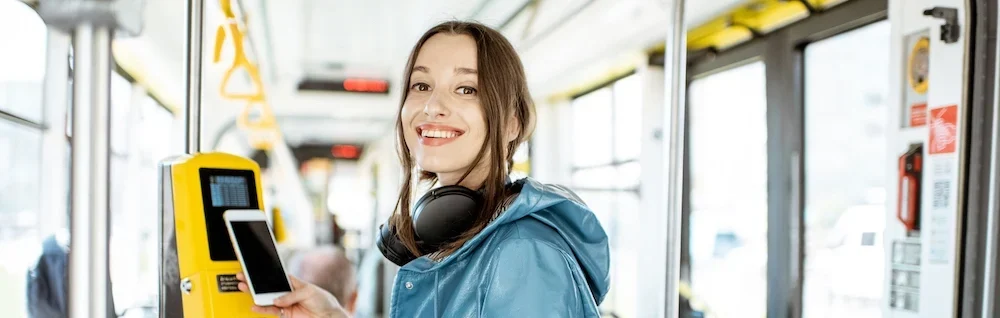 Roaming vs eSIM: quale conviene davvero in viaggio?