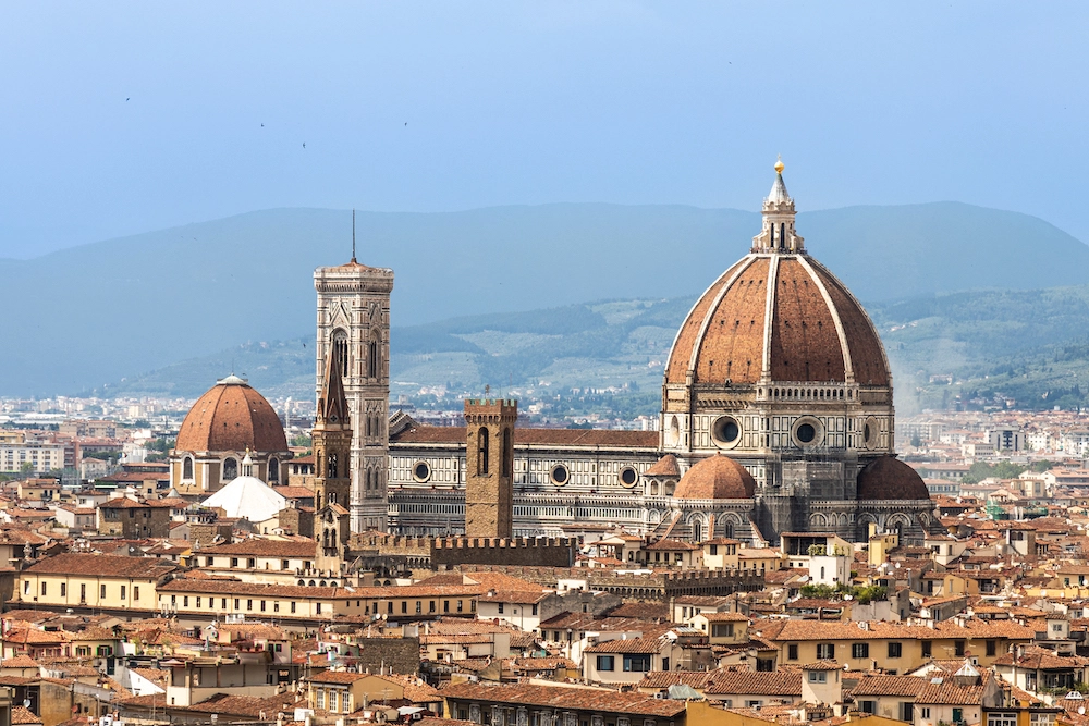 Cambio valuta all’Aeroporto di Firenze: tutto quello che devi sapere